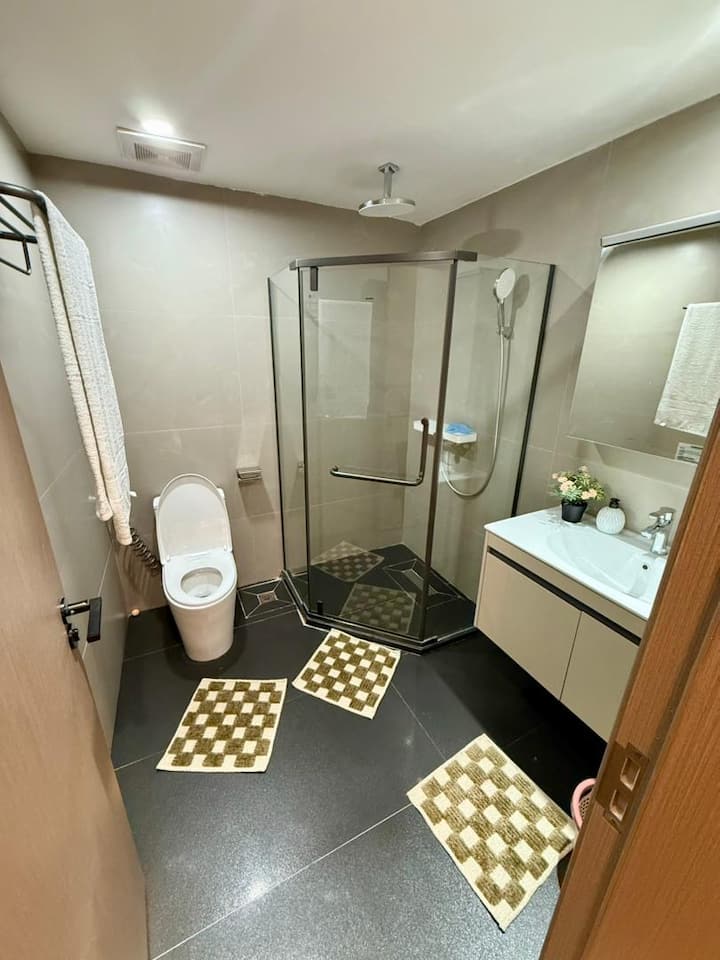 a02c048b-7a49-4590-aee5-ea470dad3537